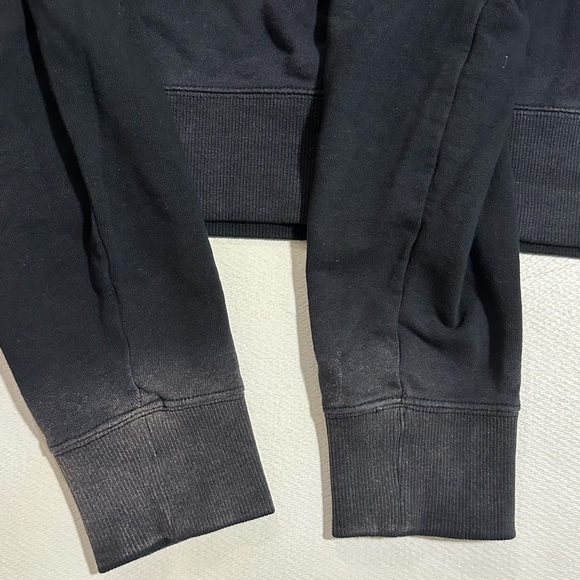 Ed Hardy Maritime Marauders Graphic Sweatshirt Black Grunge Size Small EUC - Picture 7 of 16